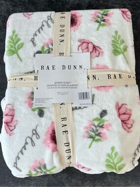 NWT Rae Dunn Queen Size Floral ‘blessed’ Blanket